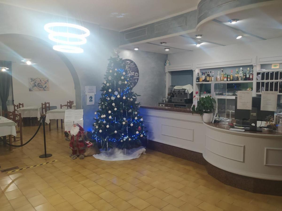 Hotel Baiardo Romagnano Sesia Luaran gambar