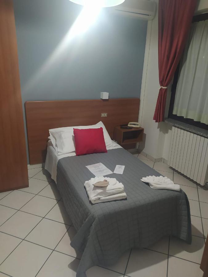 Hotel Baiardo Romagnano Sesia Luaran gambar