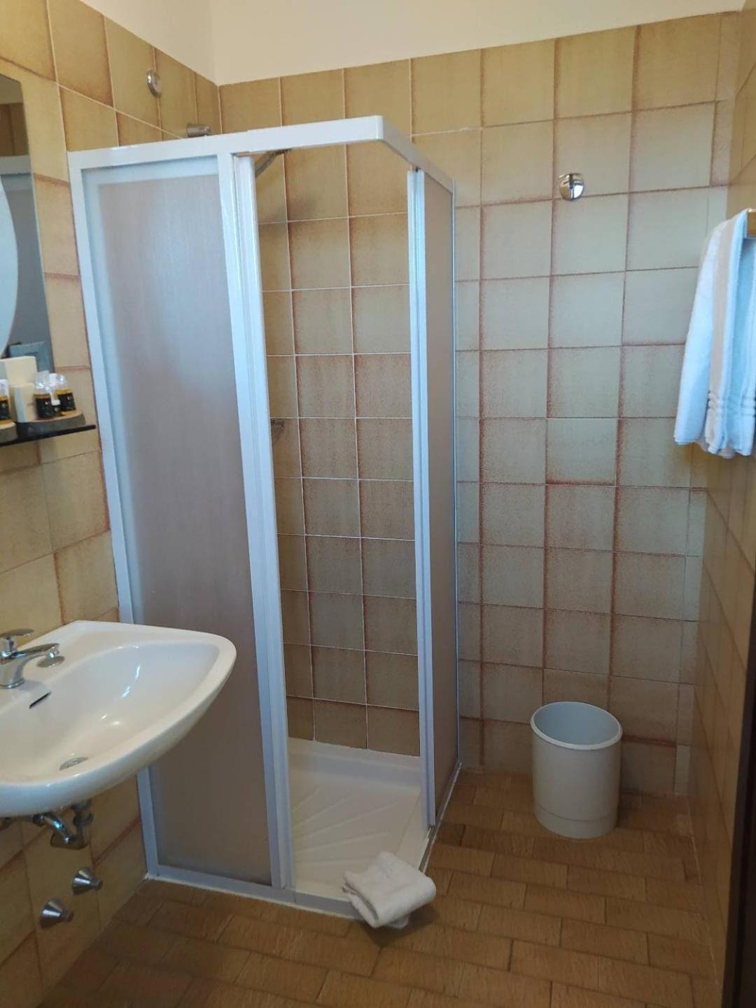 Hotel Baiardo Romagnano Sesia Luaran gambar