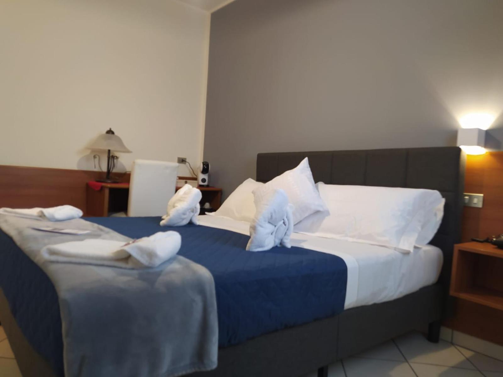 Hotel Baiardo Romagnano Sesia Luaran gambar