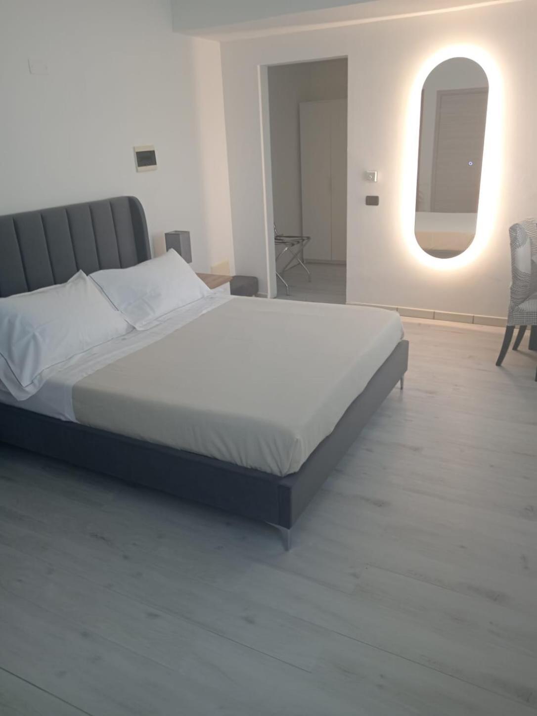 Hotel Baiardo Romagnano Sesia Luaran gambar