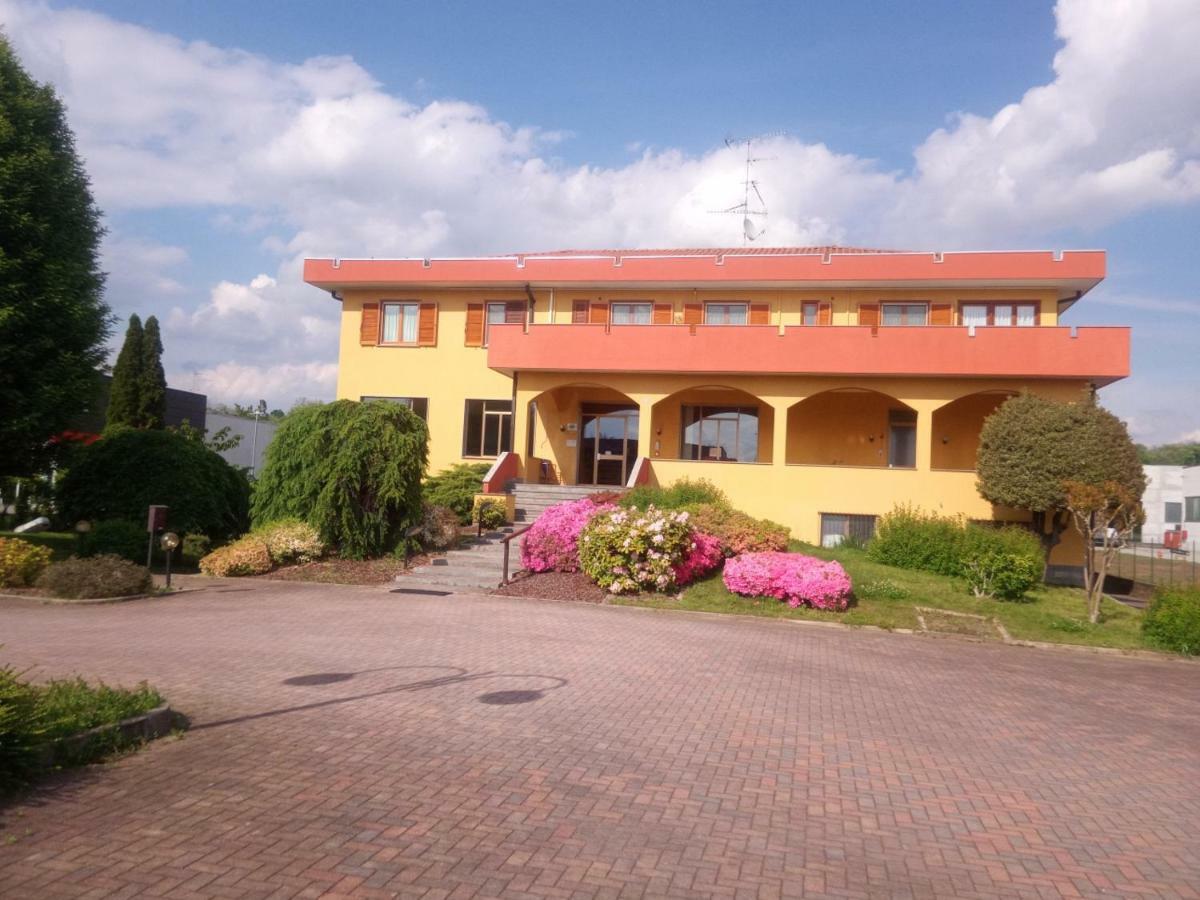 Hotel Baiardo Romagnano Sesia Luaran gambar